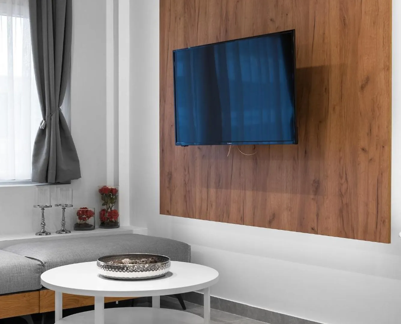 公寓 塞萨洛尼基Wood N White, Nilie Hospitality Mgmt公寓